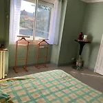 Cosy Avec Salle De Bain Privee Et Piscine Au Calme 홈스테이 Saint-Sylvestre-sur-Lot